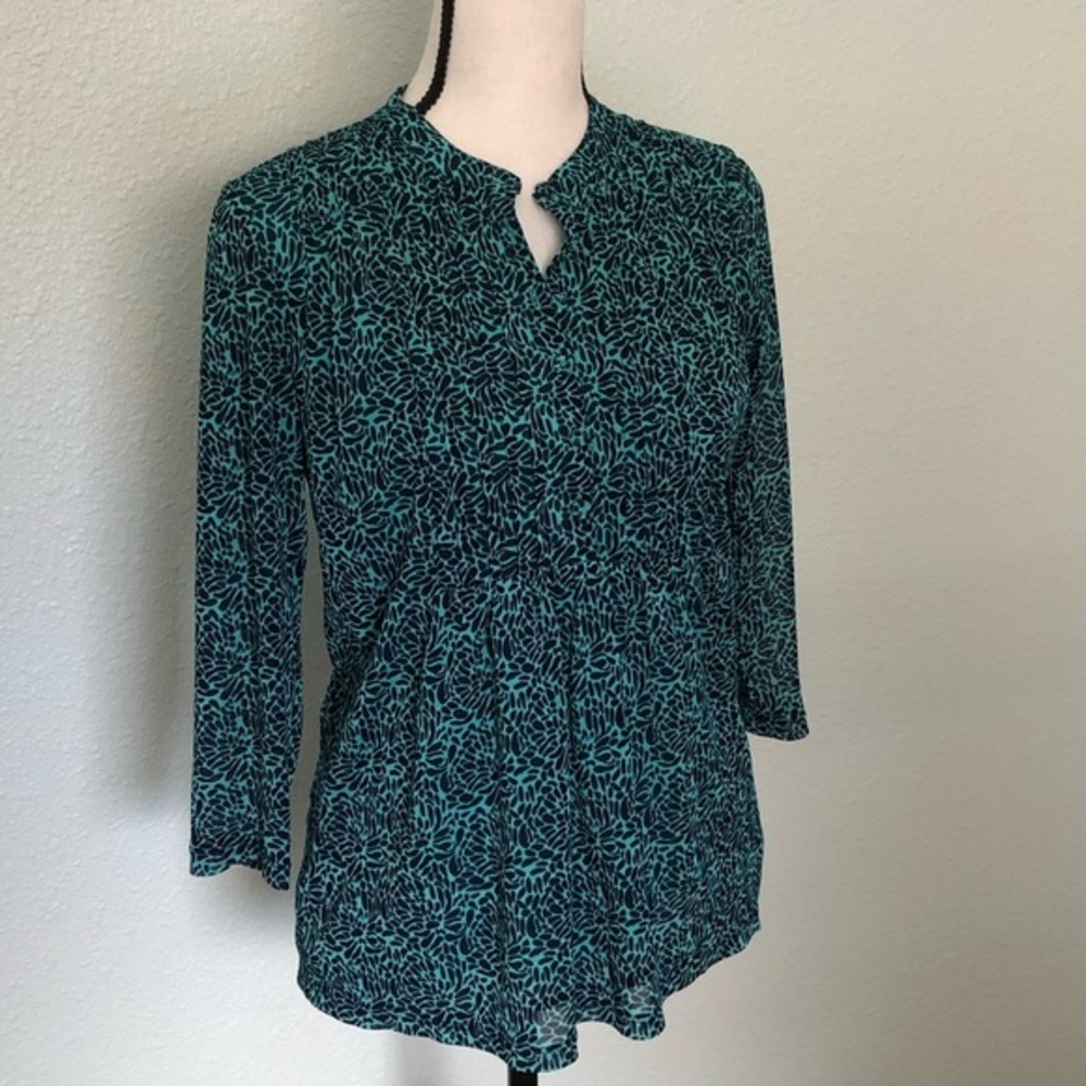 💜💜 Liz Claiborne 3/4 length sleeve top Size S